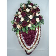 Искусственный венок